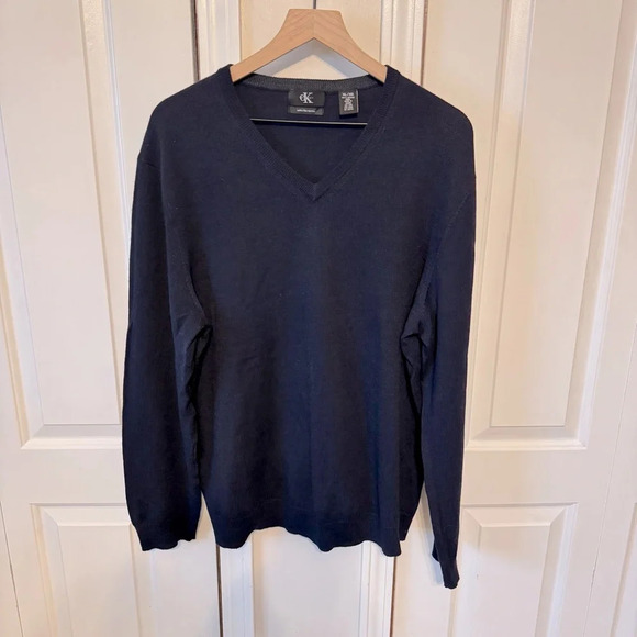 Calvin Klein Men’s Deep Navy Blue 100% Merino Wool V-Neck Long Sleeve Size XL - Picture 1 of 12